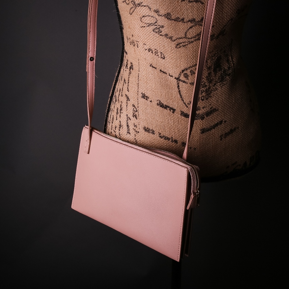 Banana Republic pink cross body